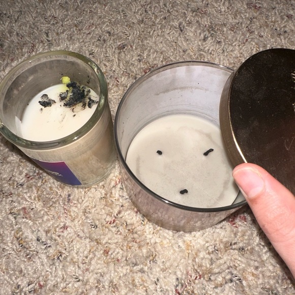 BBW  tea rose candle bundle with hbo max bundle - Picture 3 of 4